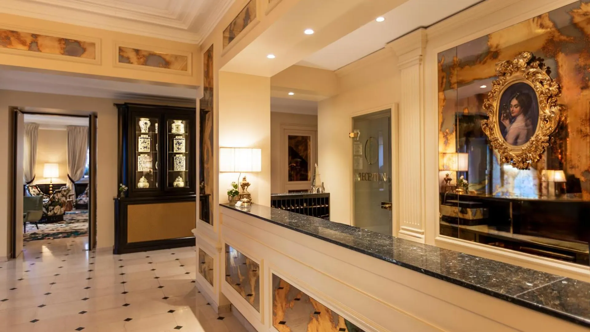 Hotel West-end Paris